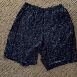 Lululemon pace breaker 9 inch with liner